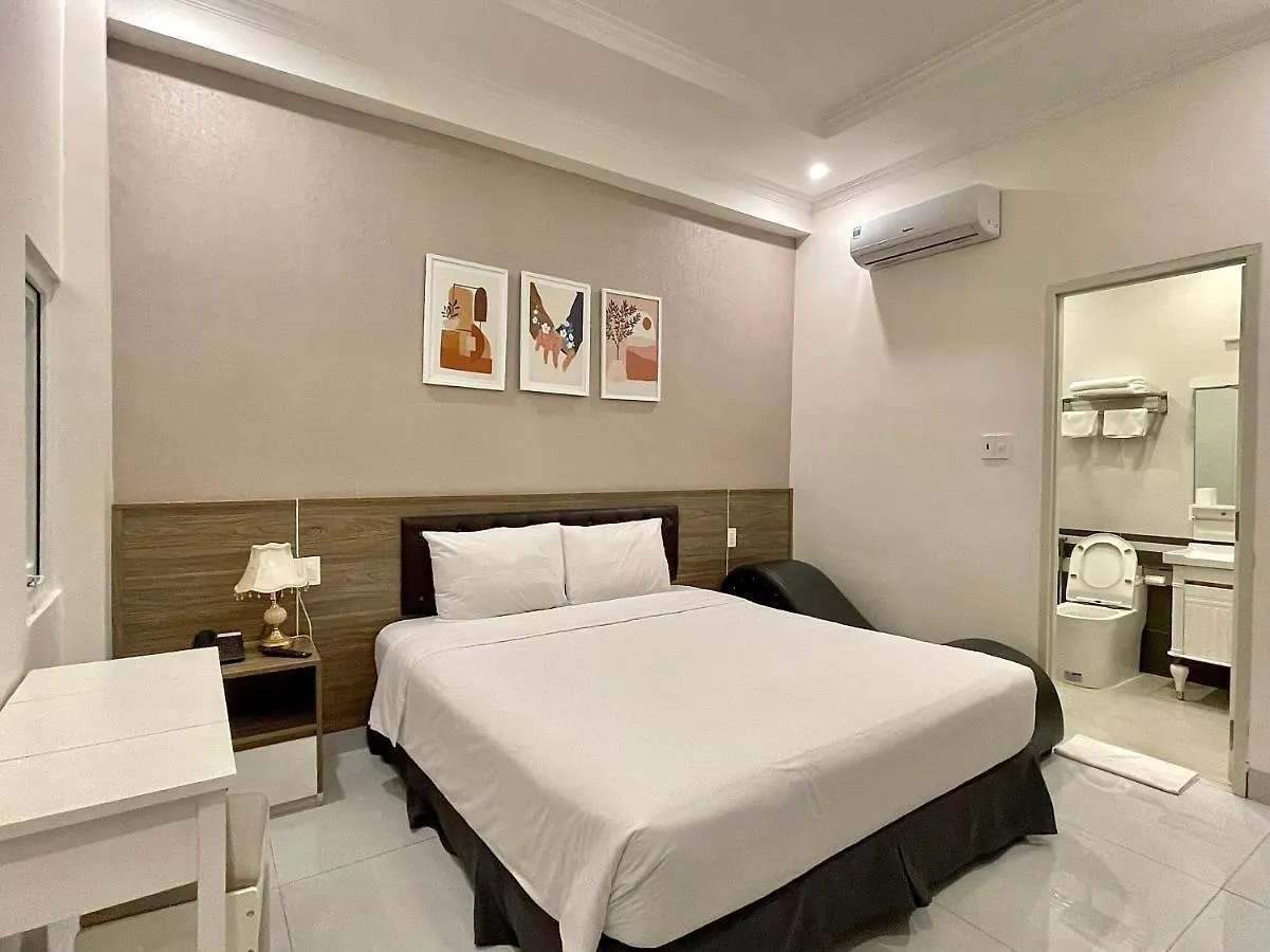 Amora Hotel & Apartment Vung Tau 3*,