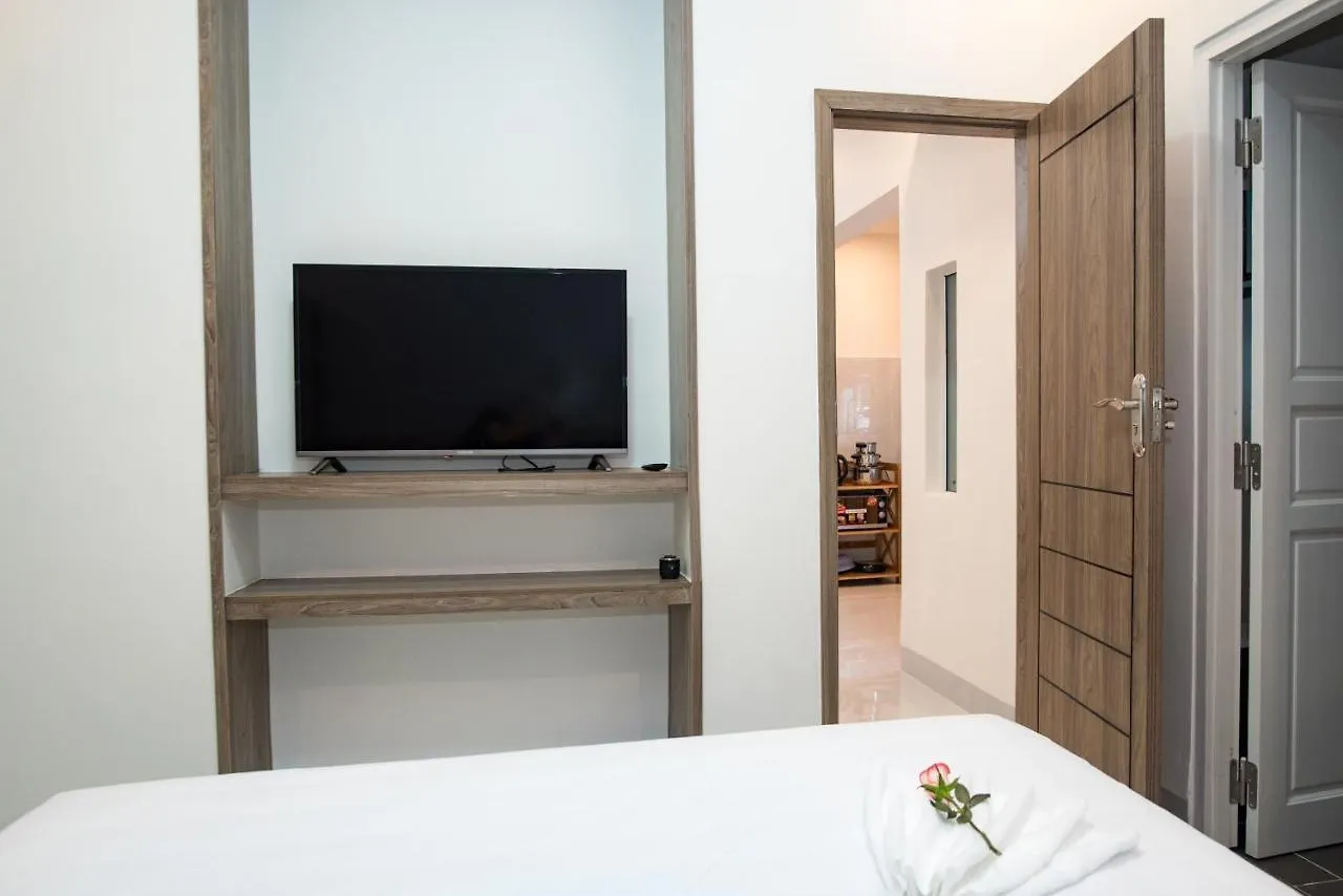 וונג טאו Amora Hotel & Apartment 3*, וונג טאו וייטנאם
