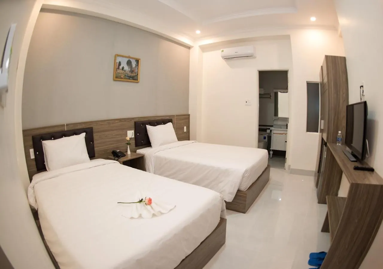 וונג טאו Amora Hotel & Apartment 3*, וונג טאו וייטנאם