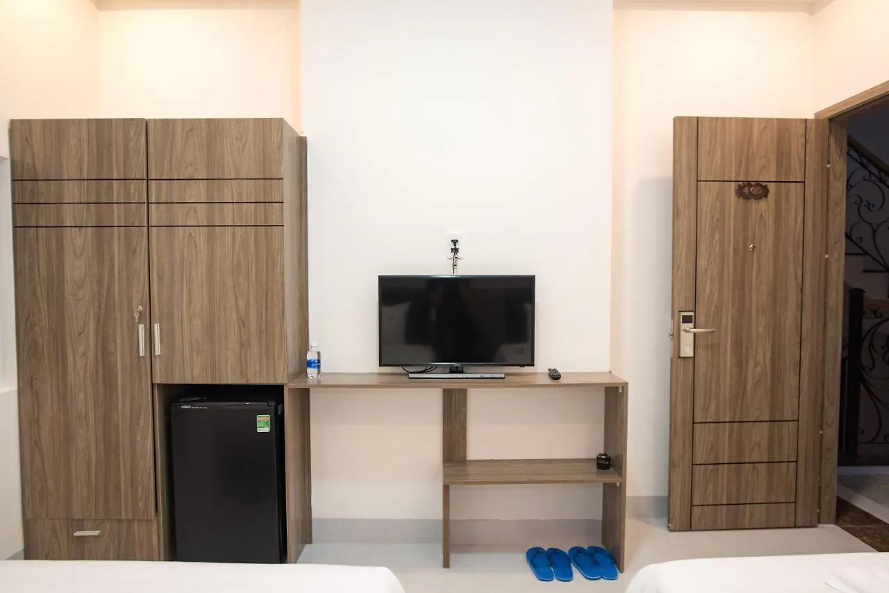 וונג טאו Amora Hotel & Apartment 3*, וונג טאו